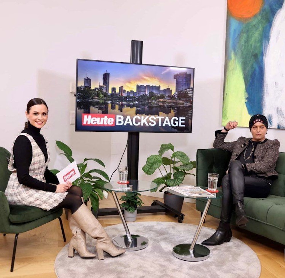 Julian F.M. Stoeckel besuchte Romina Colerus im neuen 