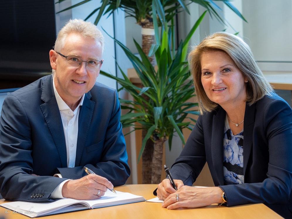 Geschäftsführer Harald Eder und Eigentümerin Gertrude Schatzdorfer-Wölfel