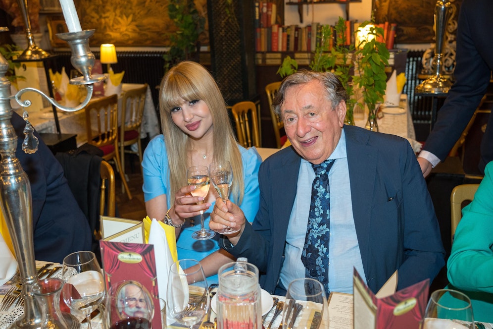 Richard Lugner und Miss-Serbien Irina Jovanka  genossen den Abend im Marchfelderhof