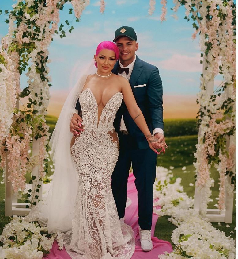 Pietro Lombardi und Katja Krasavice teilten dieses Insta-Foto und schrieben dazu: 