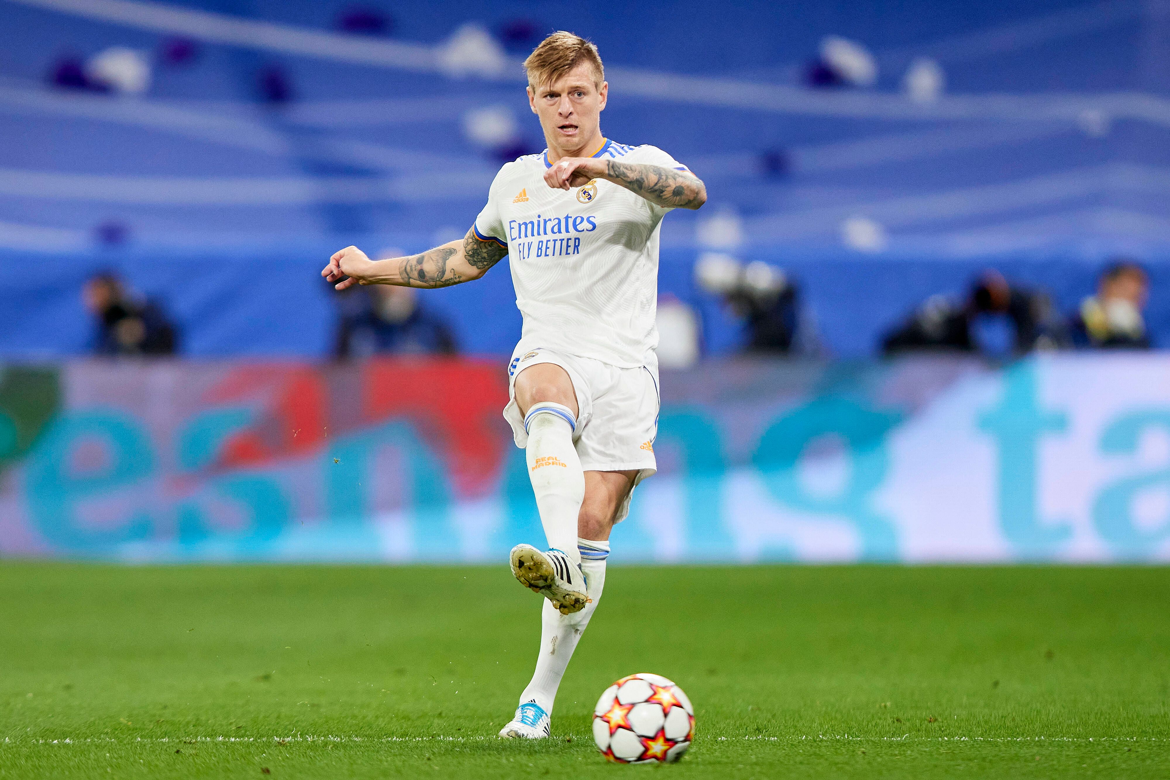 Toni Kroos soll sich über Mason Mount lustig gemacht haben. 