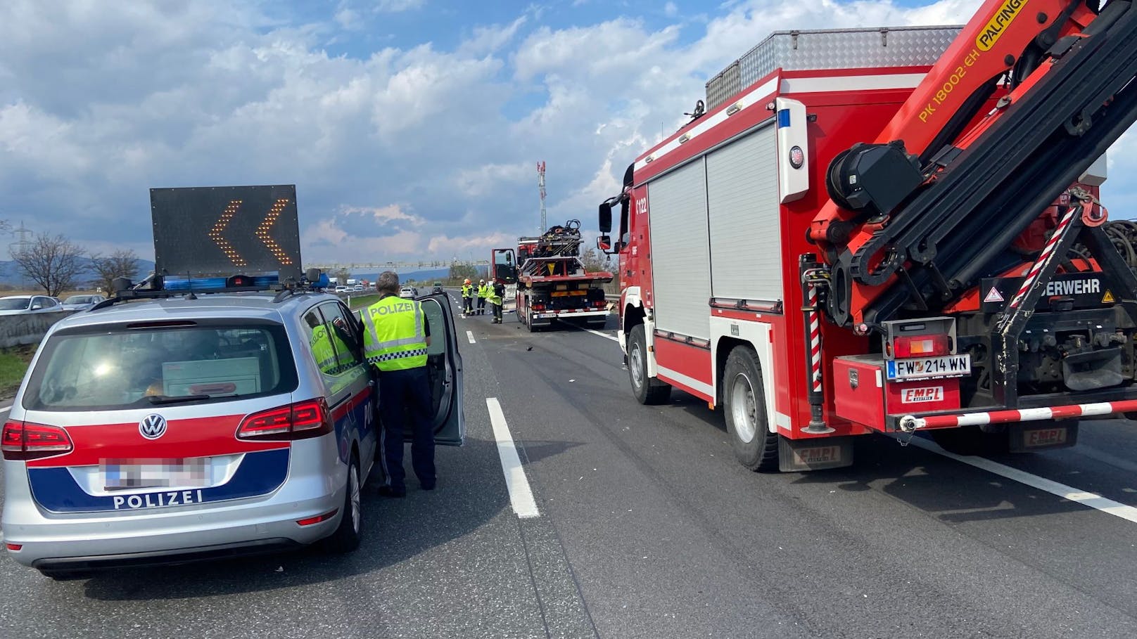 Das Wohnmobil wurde komplett zerstört.