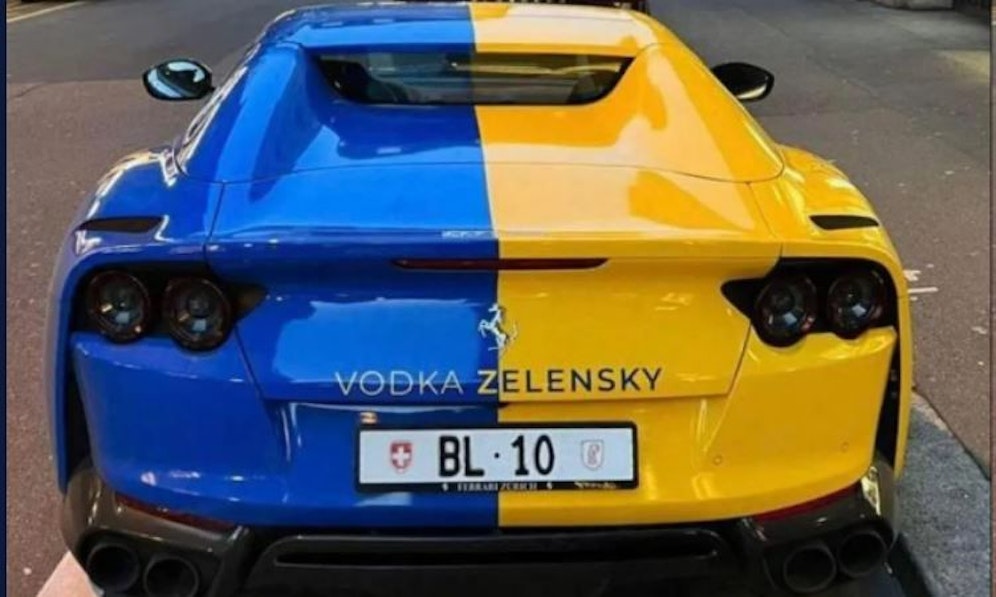 Dieser Sportwagen sorgte auf Reddit für viel Aufregung. 