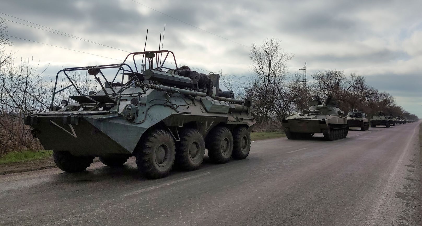 Russlands Armee hat die ukrainischen Streitkräfte in der umkämpften Hafenstadt Mariupol ultimativ zur Aufgabe aufgerufen.