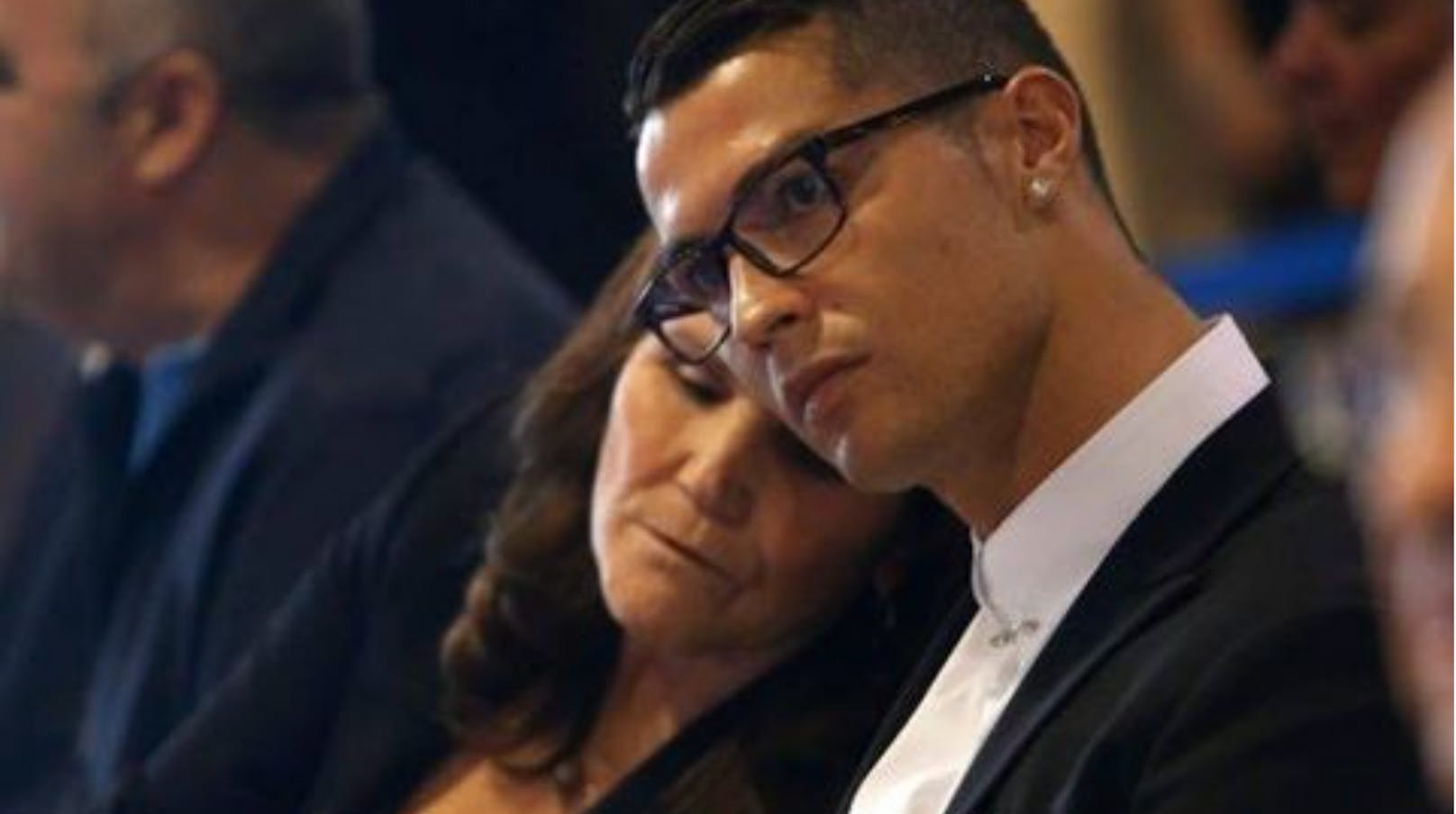 Cristiano Ronaldo mit seiner Mutter Dolores Aveiro.