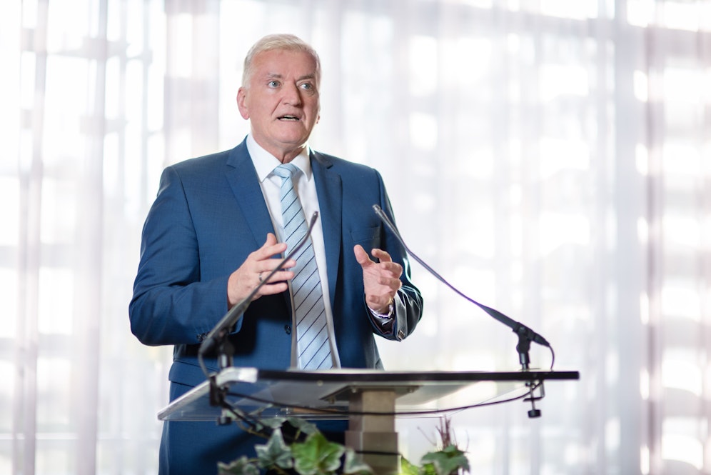 Niederösterreichs Landeshauptfrau-Stellvertreter Franz Schnabl wurde als Samariterbund-Präsident wiedergewählt.