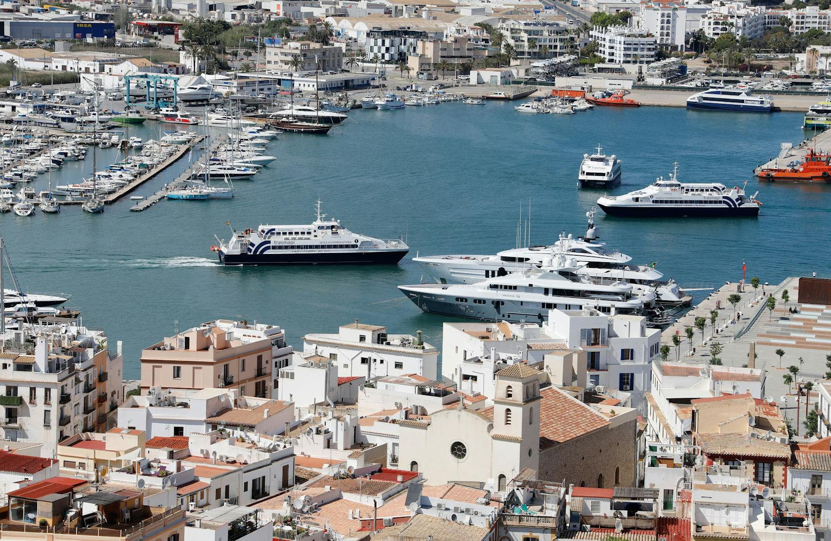 Blick in den Hafen von Ibiza (Archivfoto)