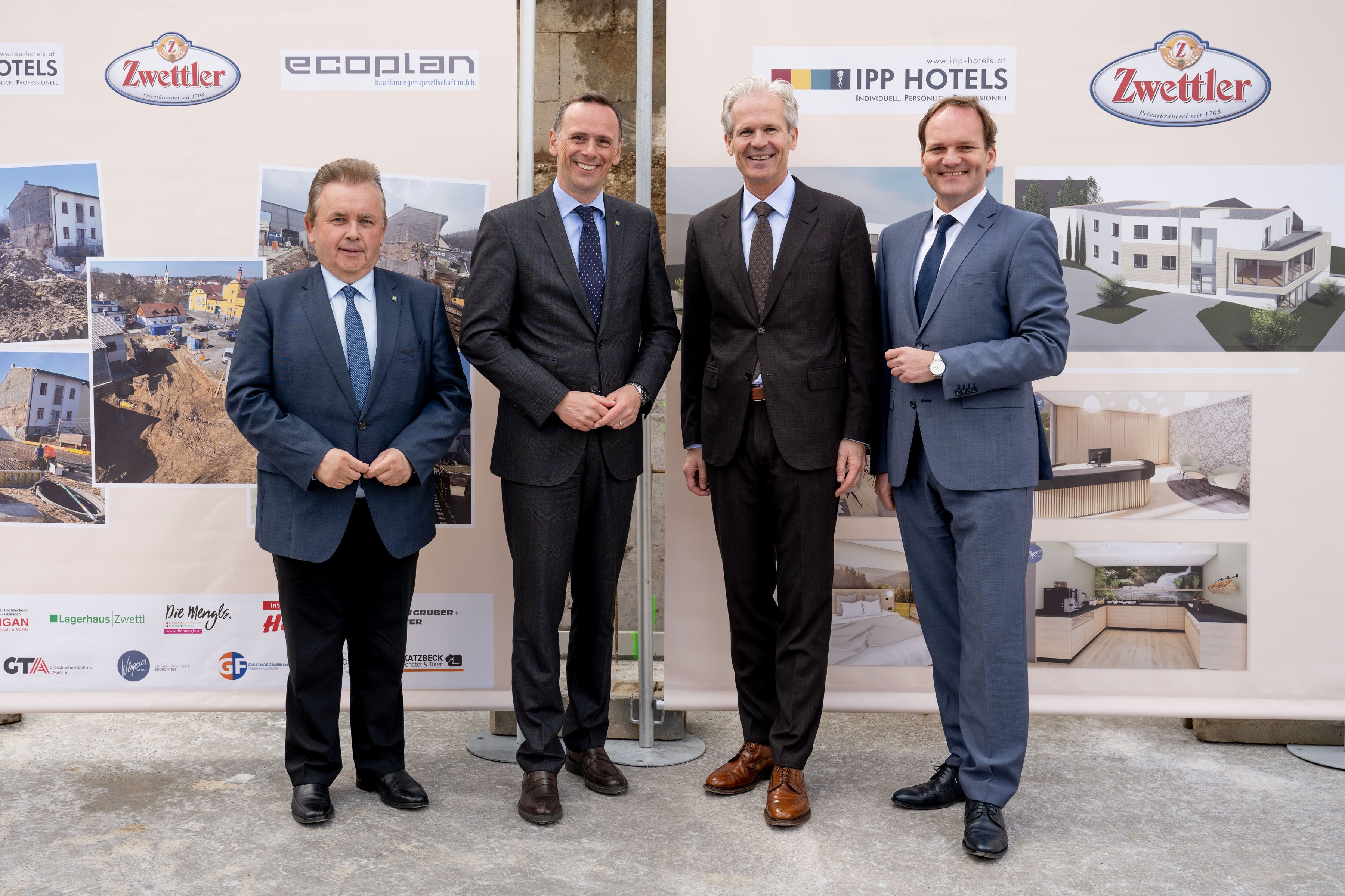 Franz Mold, Bürgermeister Zwettl und Abg. zum Landtag; Landesrat Jochen Danninger; Karl Schwarz, Inhaber Privatbrauerei Zwettl; Alexander Ipp, Eigentümer IPP Hotels