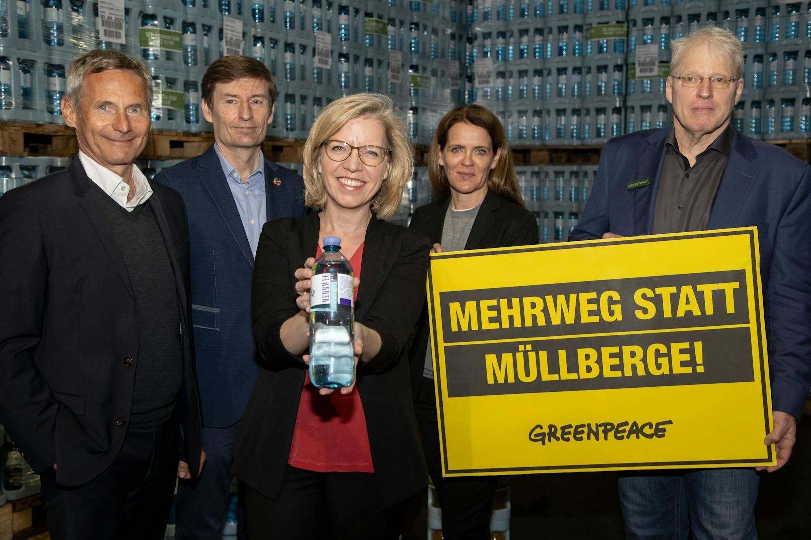 Vöslauer Mineralwasser bringt die umweltfreundliche PET-Mehrwegflasche zurück nach Österreich.&nbsp;