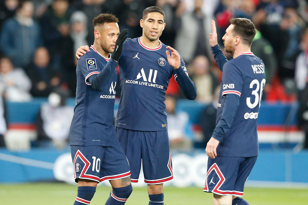 Paris St.-Germain verzichtet vorerst auf den Meister-Stern. 