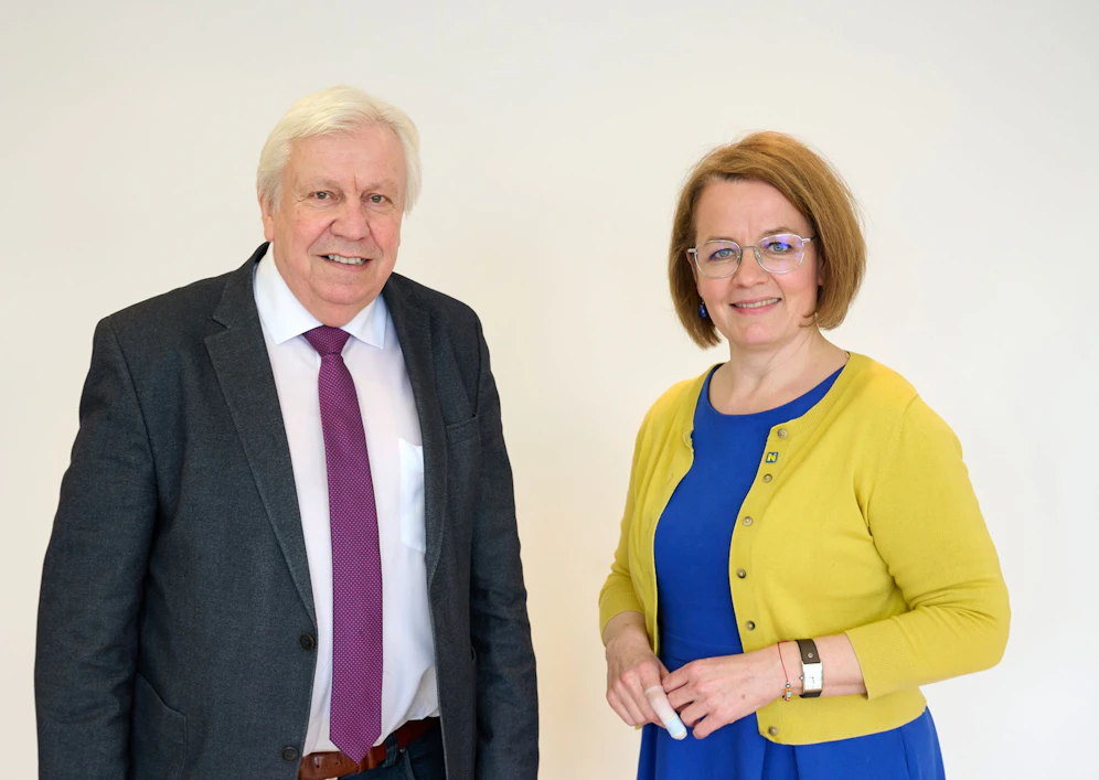 Bildungsdirektor Johann Heuras und Bildungs-Landesrätin Christiane Teschl-Hofmeister