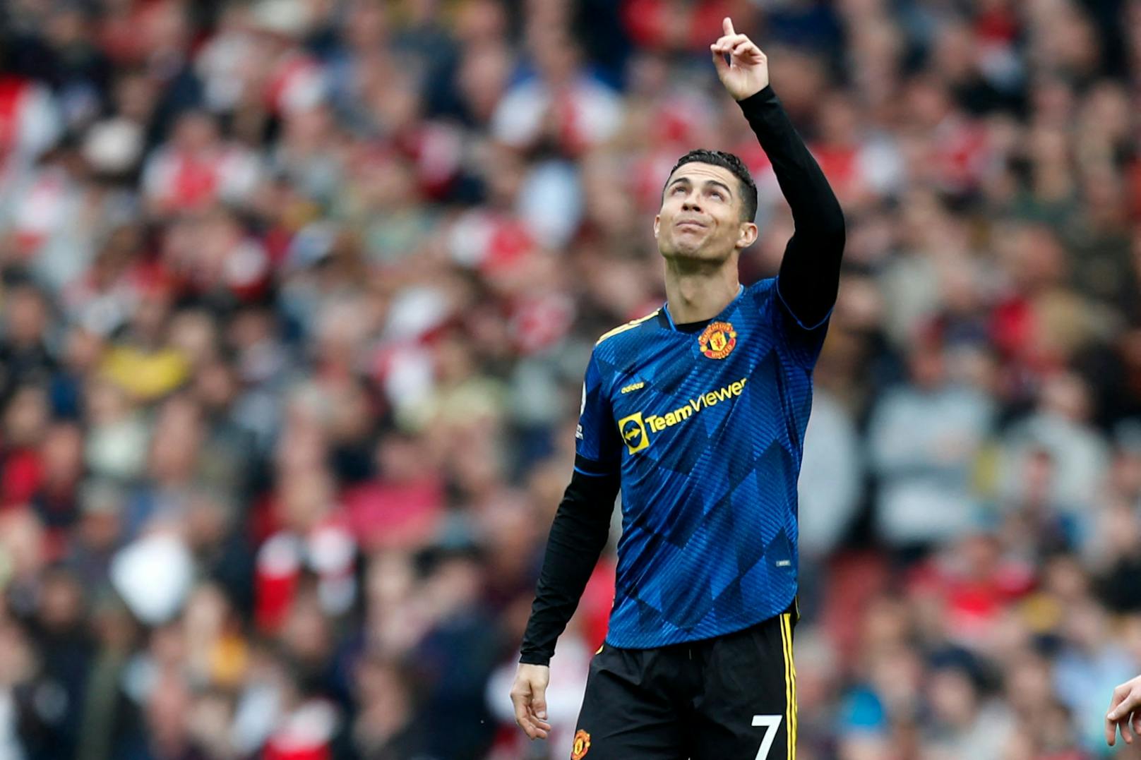 Cristiano Ronaldo zeigte nach seinem Treffer gen Himmel. 