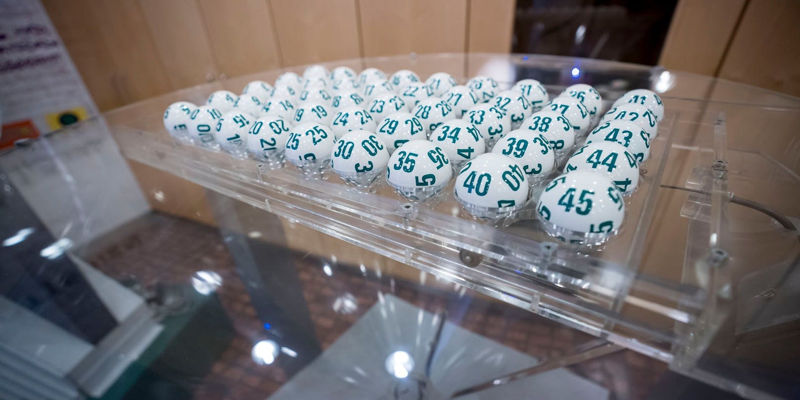Bei der Lottoziehung am Mittwoch wird es wohl um rund zehn Millionen Euro gehen.
