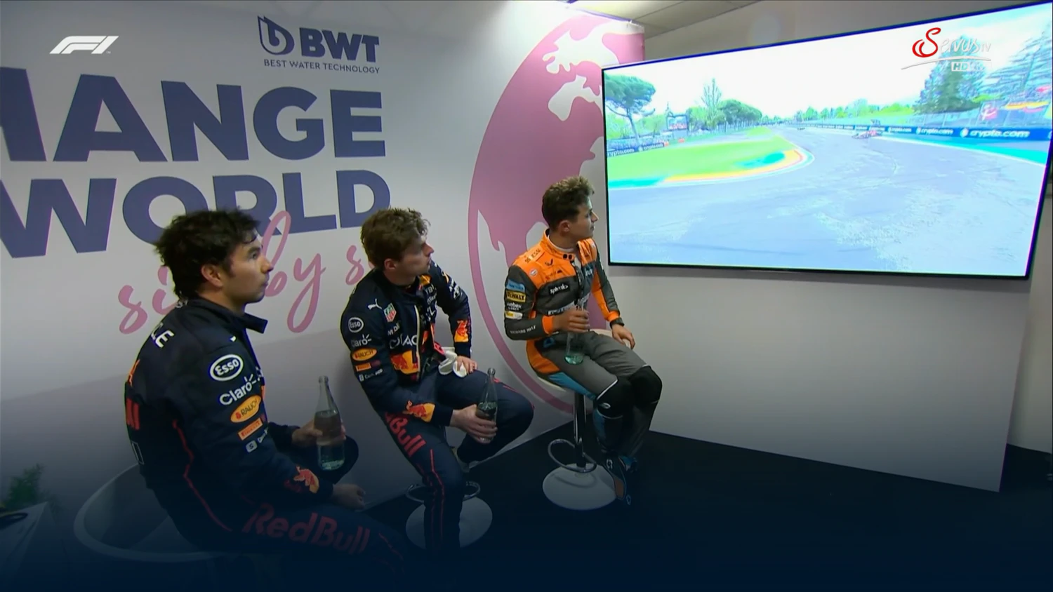 Das Spitzentrio analysiert den Leclerc-Crash.