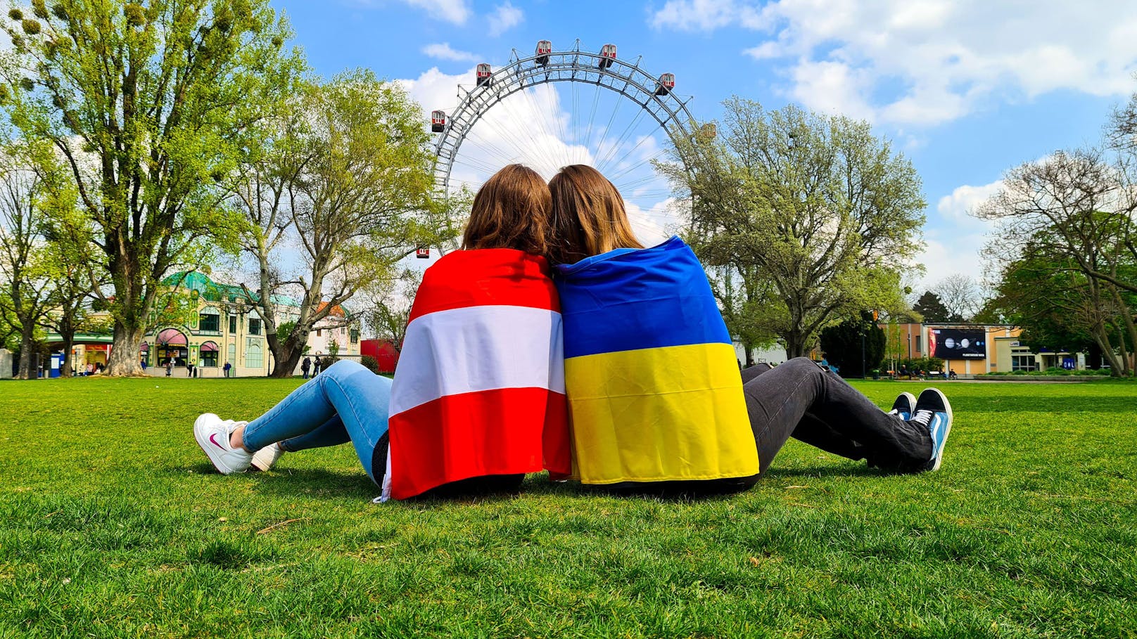 Auf der Kaiserwiese findet am 21. Mai ein österreichisch-ukrainisches Freundschafts-Picknick statt. Helfer werden noch gesucht.