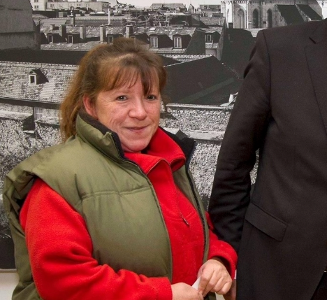 Gerlinde A. vom Verein Hoffnungsschimmer hilft jetzt Sascha M. (29(