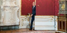 Van der Bellen verschiebt seine Hofburg-Entscheidung