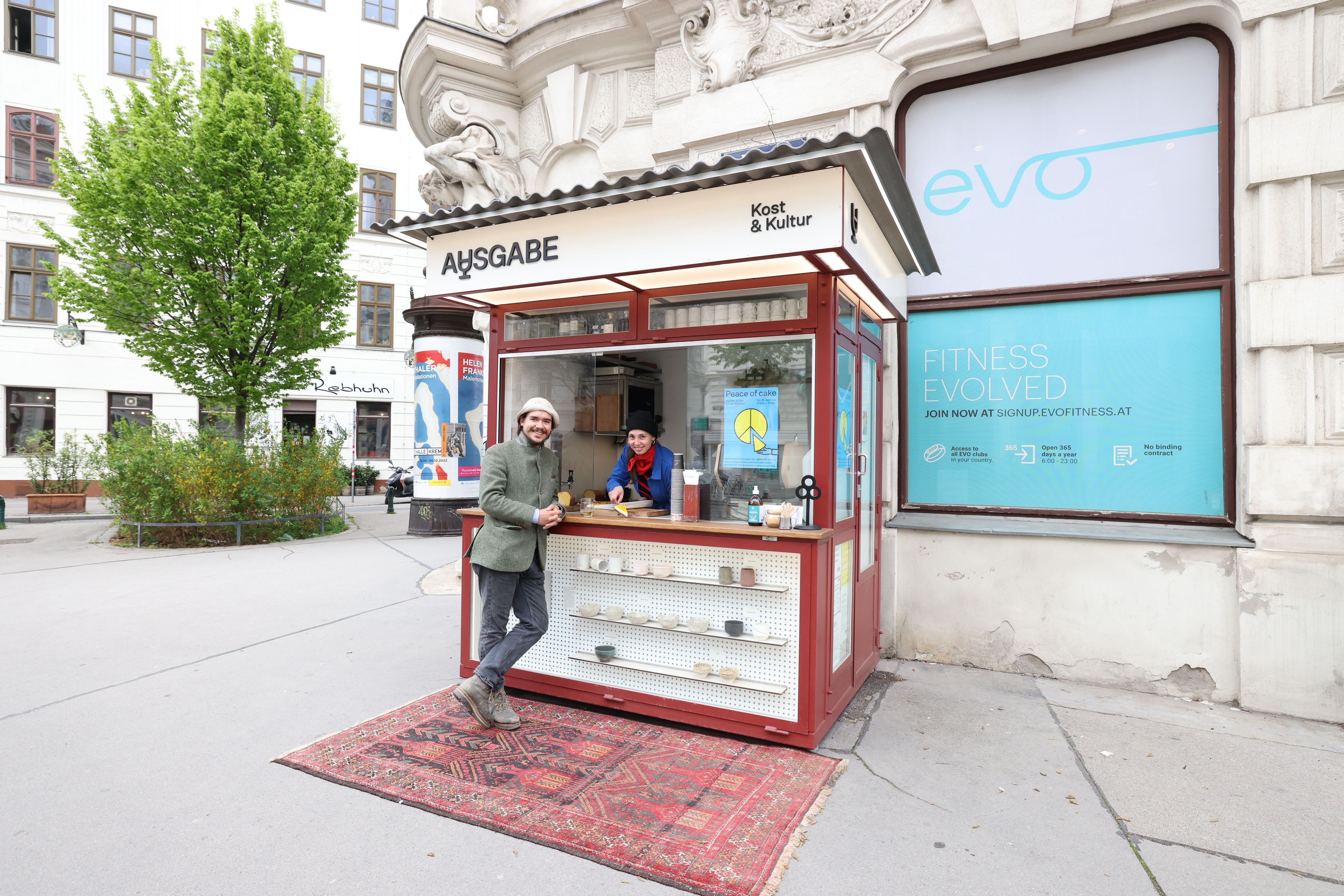 Statt in gehobenen Restaurants kochen Luca Tamussino und Ina Wolf in ihrem Kiosk 