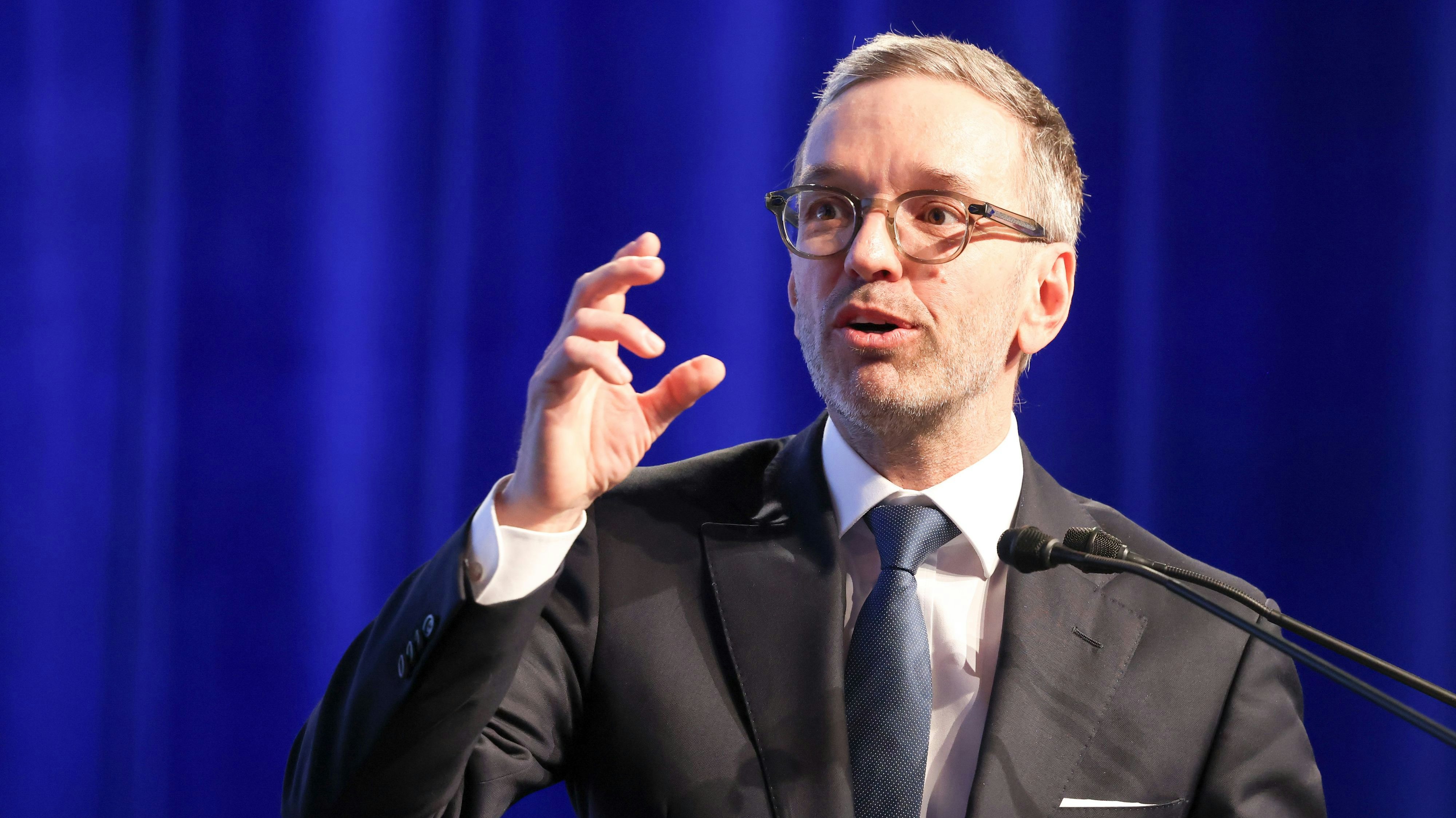 FPÖ-Chef Herbert Kickl ist sauer: "Die Regierung muss sofort handeln"