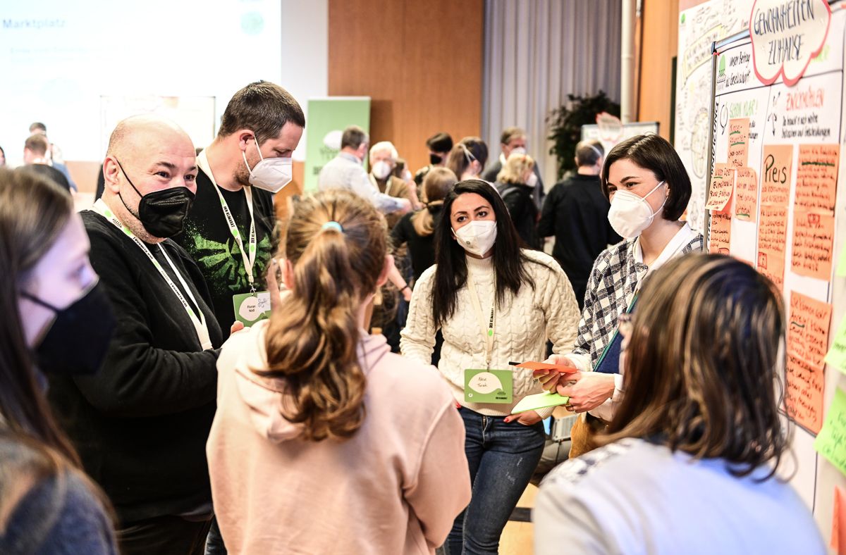 An bisher vier Wochenenden hat sich der Klimarat bereits intensiv mit der Lösung der Klimakrise und dem Erreichen der Klimaneutralität bis 2040 auseinandergesetzt.