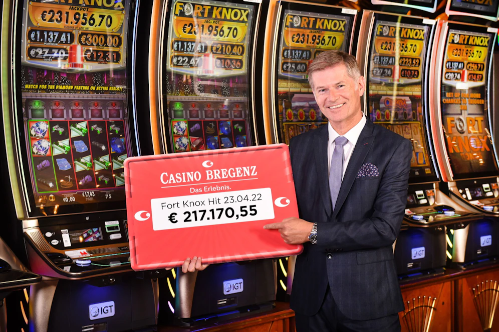 Das Paar ist nun um über 200.000 Euro reicher.