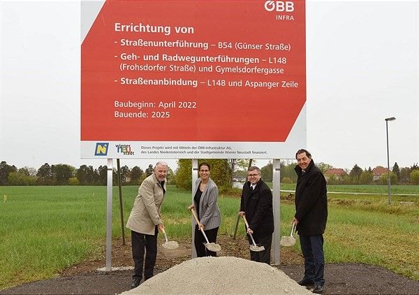 Spatenstich für die neue Bahnunterführung