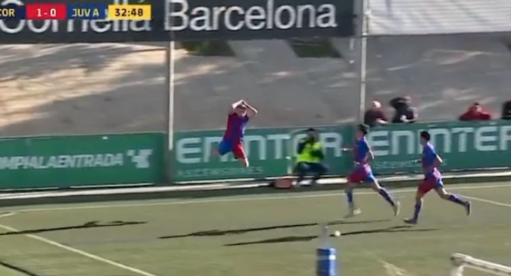 Firmin Lopez jubelt wie Cristiano Ronaldo.