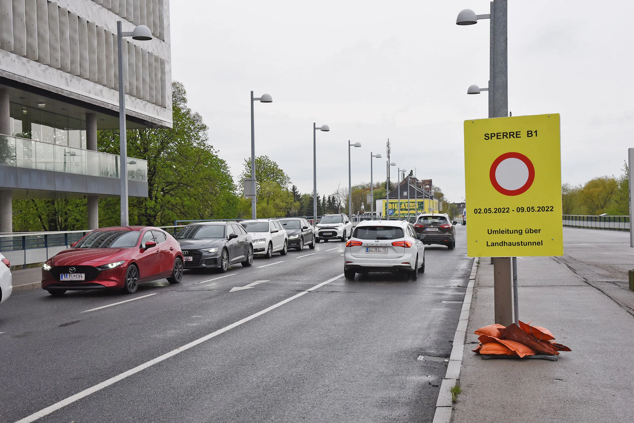 Die Traisenbrücke wird eine Woche lang gesperrt.