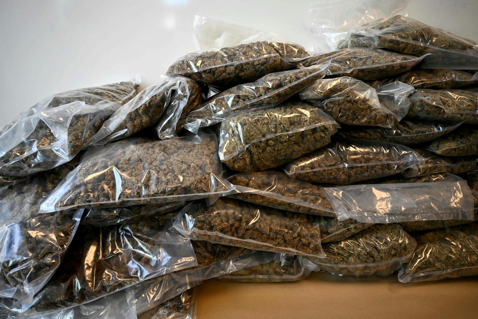 RDas in Marokko gefundene Cannabis war in Attrappen von Obst und Gemüse versteckt. (Archivbild)