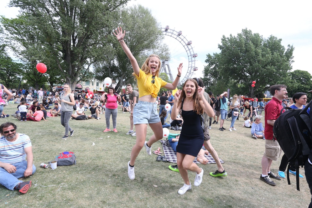 Feierlaune im Prater: Am 1. Mai geht wieder das berühmte Maifest über die Bühne – mit Jongliershow, Mitmachkonzert und Auftritten von 