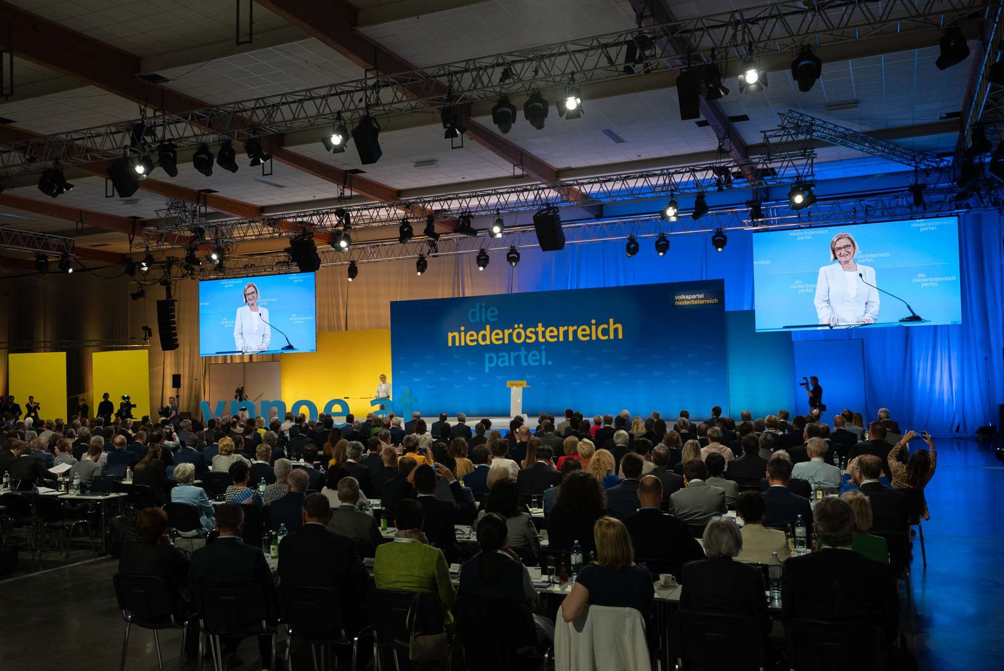 Johanna Mikl-Leitner bei ihrer Rede am Landesparteitag der ÖVP-Niederösterreich.