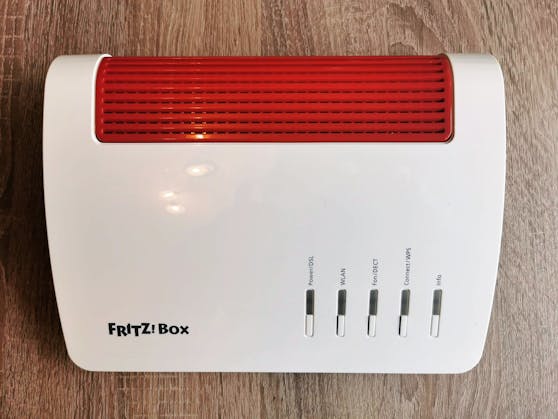 There is still a large selection of connection options for the FritzBox 7590 AX.
