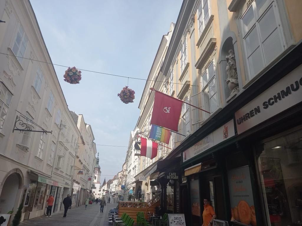 Sowjet-Flagge in Krems