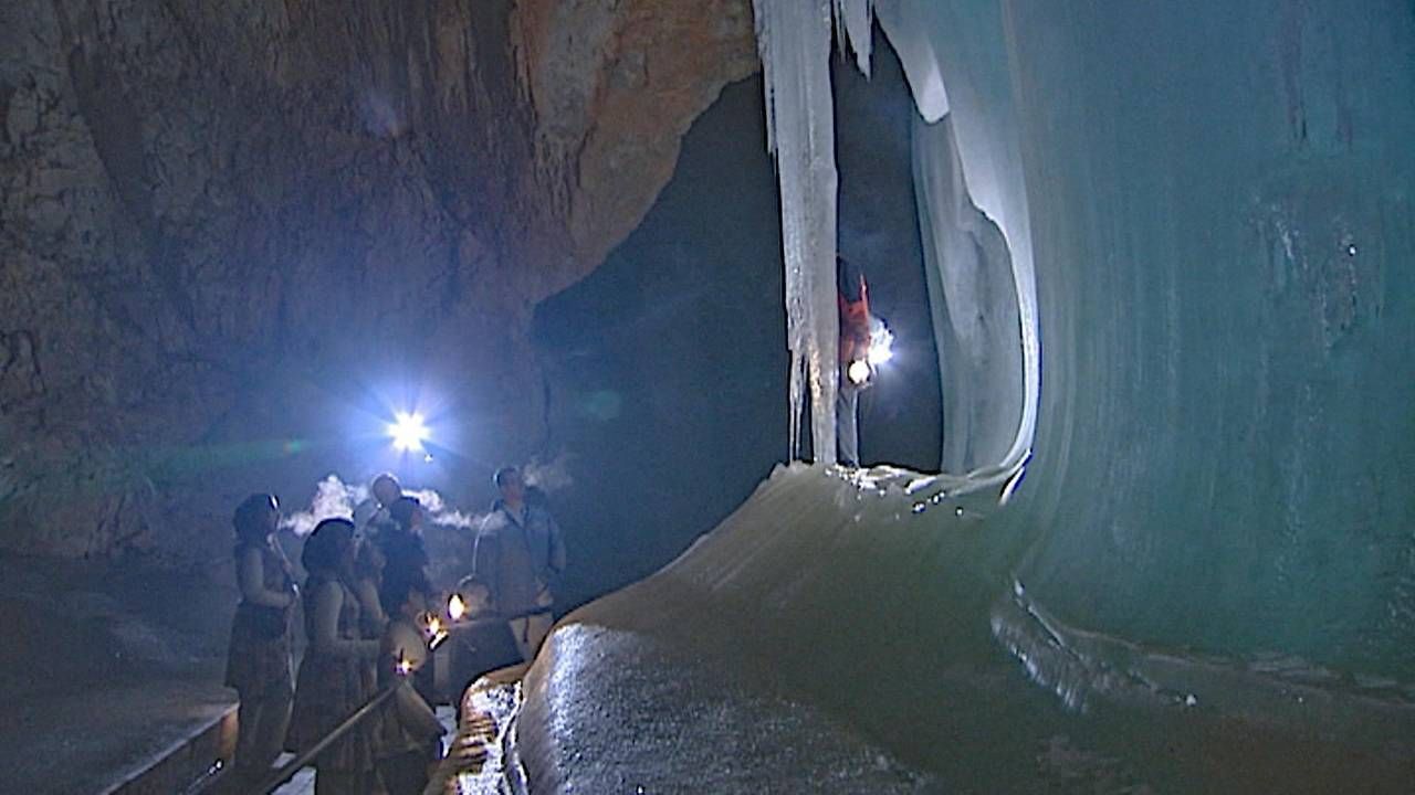 Nachdem sie zusätzlich gesichert wurde, ist die Eisriesenwelt wieder geöffnet.
