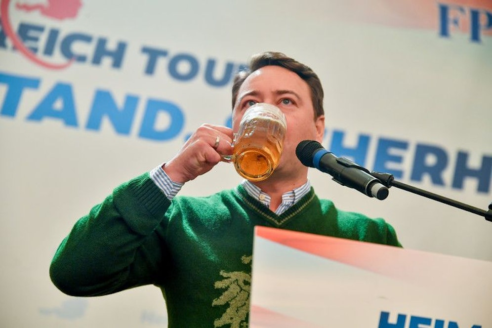 Manfred Haimbuchner am Sonntag am Linzer Urfahrmarkt.