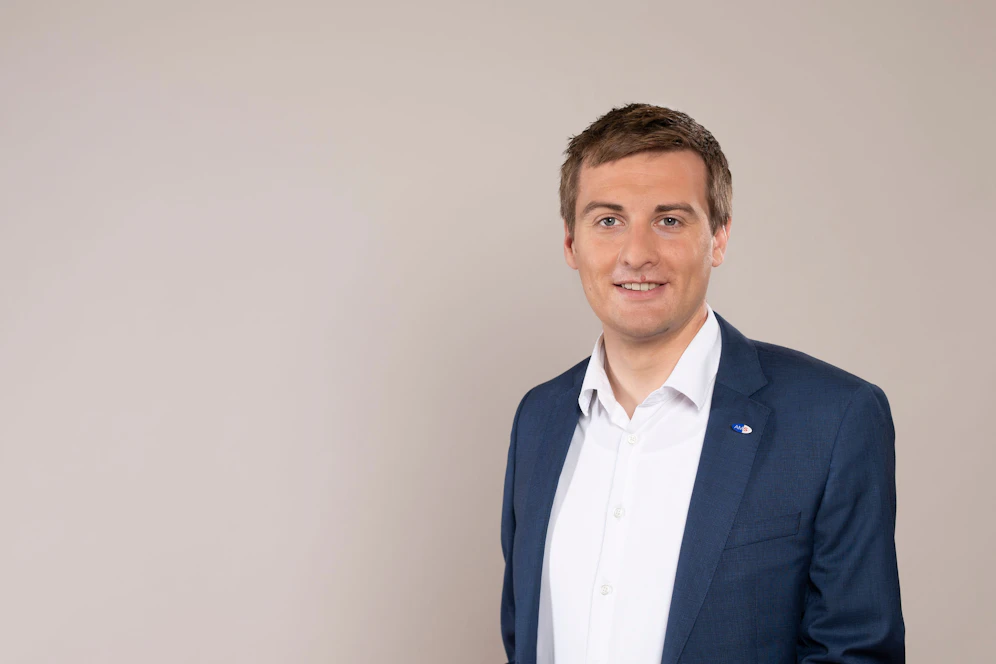 AMS Niederösterreich-Landesgeschäftsführer Sven Hergovich 