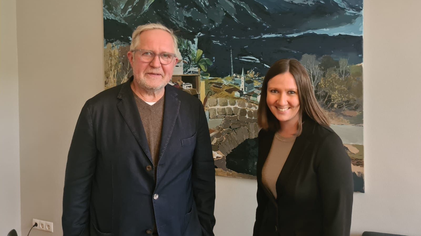 Harald Krassnitzer mit "Heute"-Redakteurin Stefanie Riegler