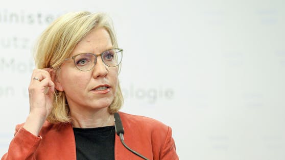 Bundesministerin Leonore Gewessler 
