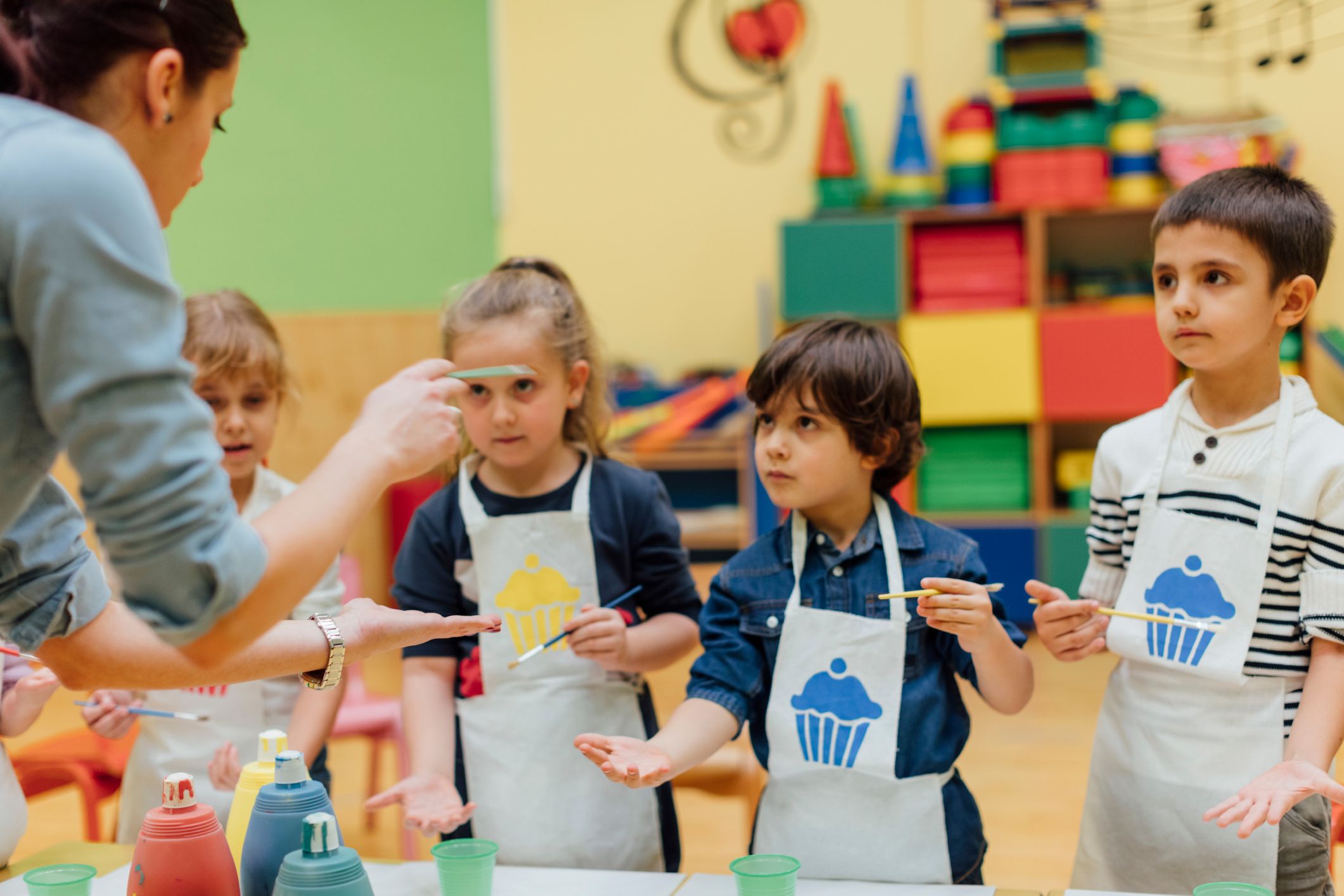 Symbolfoto von Kindern in Betreuung.