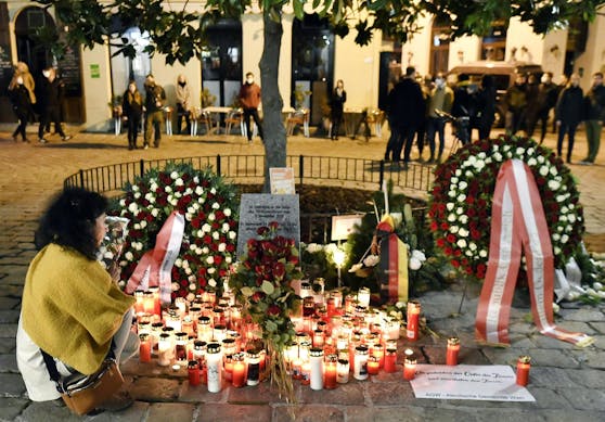 Österreich gedenkt der Opfer des Terroranschlags.