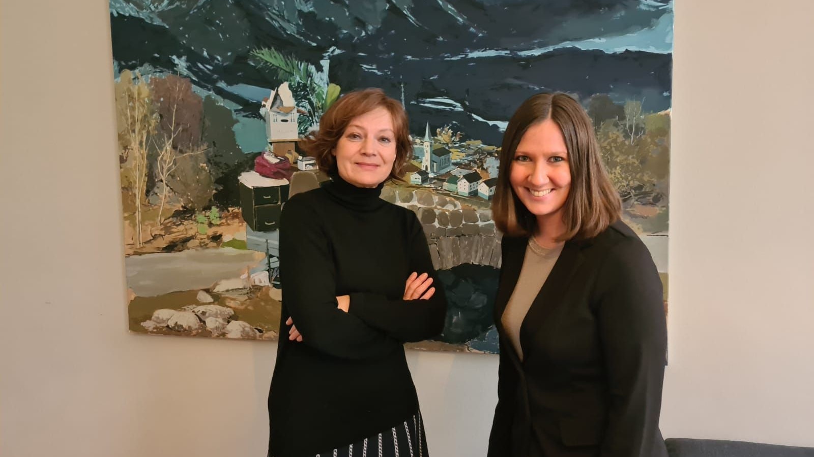 Marion Mitterhammer mit <em>"Heute"</em>-Redakteurin Stefanie Riegler