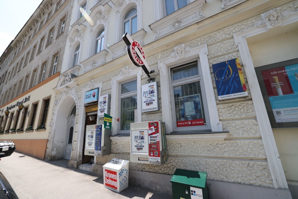 In dieser Trafik in Wien-Hernals überwältigte der Trafikant einen Pistolen-Räuber.