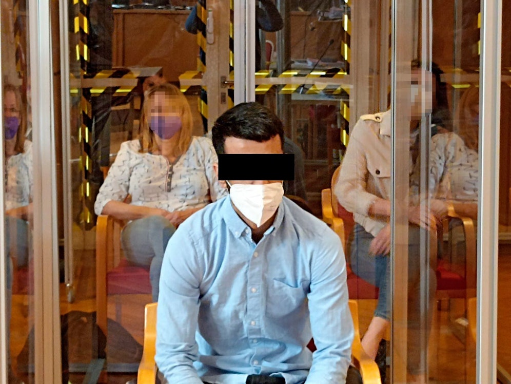 Der 24-jährige Shafiq S. steht seit Dienstag in Linz vor Gericht