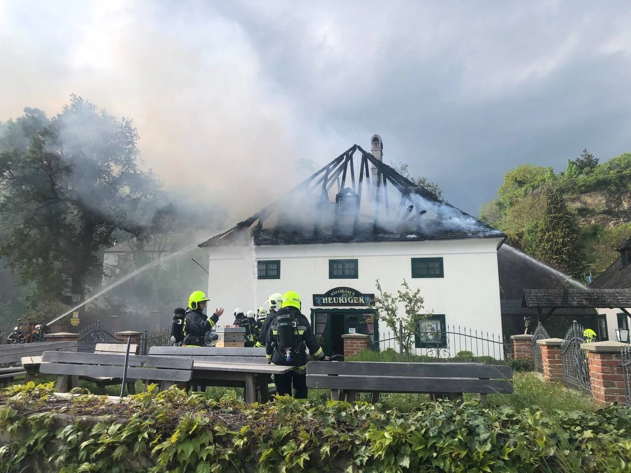 Großbrand in einem Heurigen im Bezirk Melk