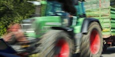 Vom Traktor überrollt – 49-Jähriger schwer verletzt