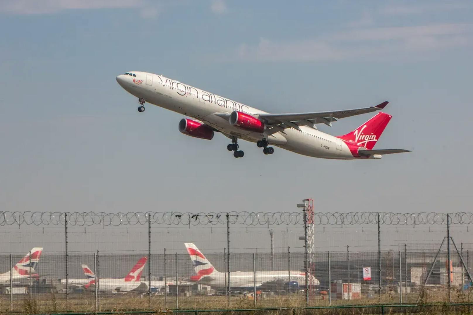 Ein Airbus A330 von Virgin Atlantic musste den Flug von London-Heathrow nach New York nach kurzer Zeit abbrechen.