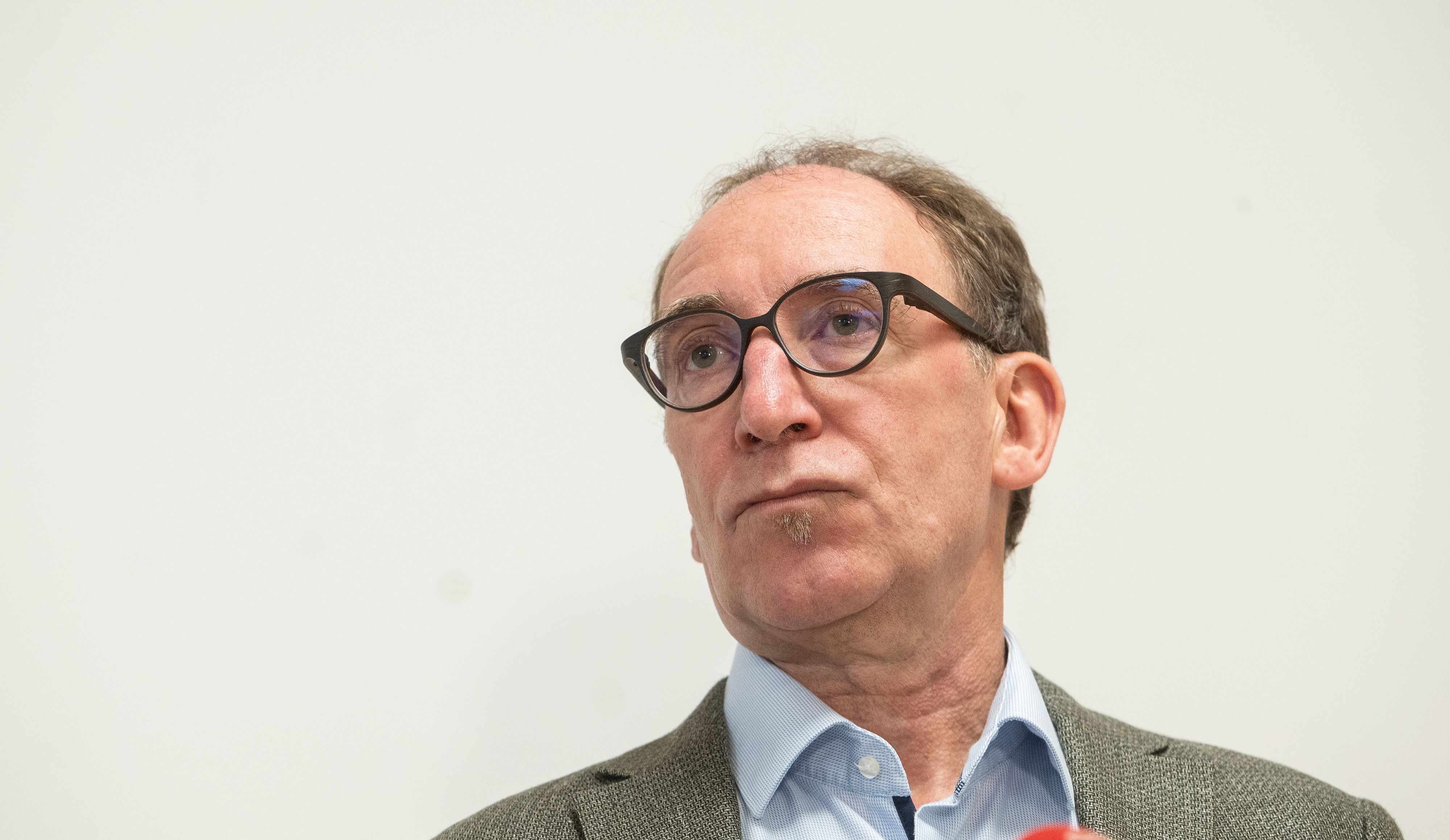 Gesundheitsminister Johannes Rauch (Grüne) bleibt bei den Maskenregeln hart.