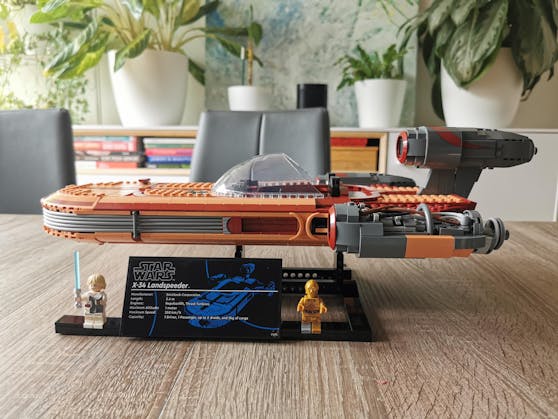 Weitgehend klassisches Bauen, aber ein Fan-Traum: Der LEGO Luke Skywalker's Landspeeder.