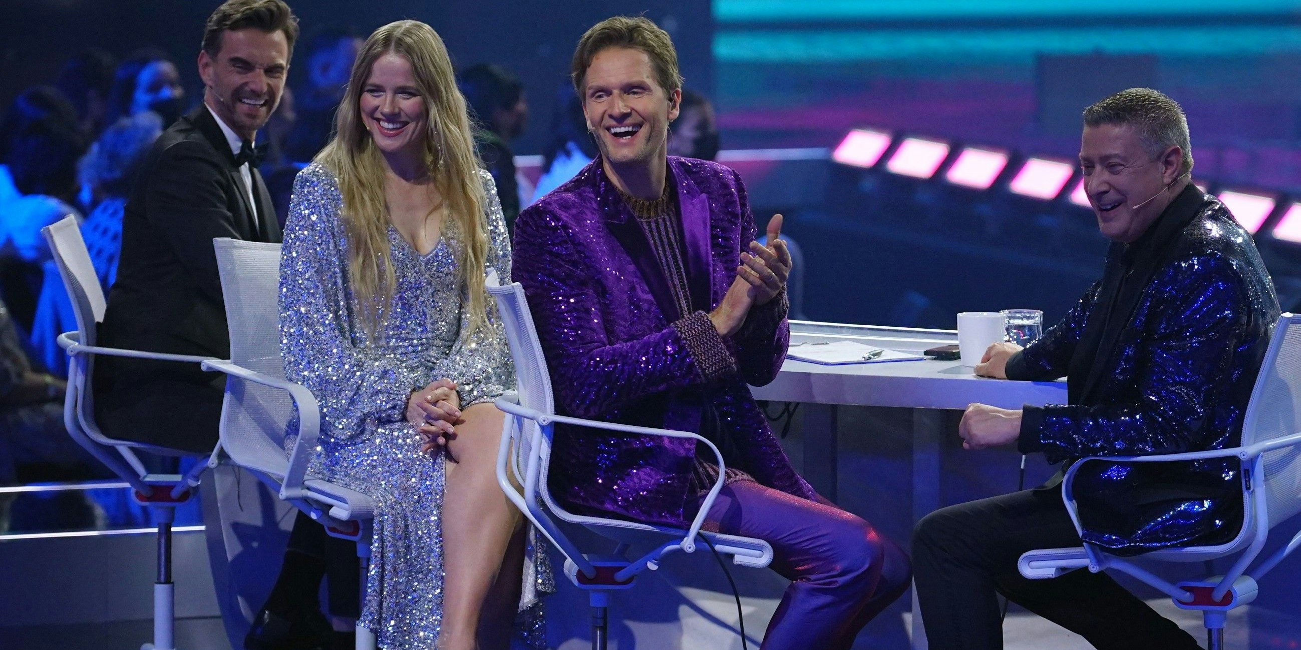 Florian Silbereisen, Ilse DeLange, Toby Gad und Joachim Llambi sitzen im "DSDS"-Finale in der Jury.
