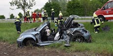 Schwerer Crash in NÖ – Cabrio flog durch die Luft